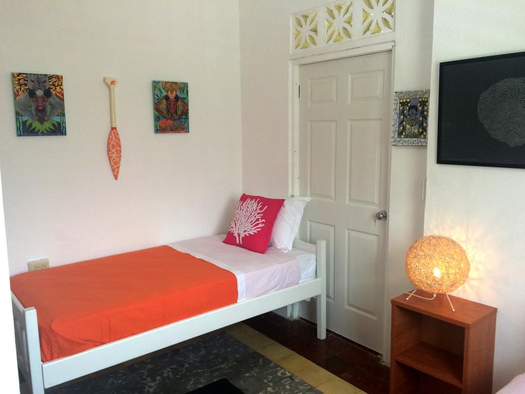 Casa Del Rayo Verde Hotelito Solidario Portobelo Kamer foto