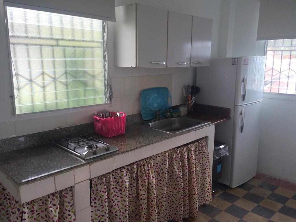 Casa Del Rayo Verde Hotelito Solidario Portobelo Kamer foto